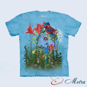 Футболка с цветочной лужайкой